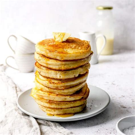 The Best And Easy Fluffy Pancake Recipe Et Food Voyage