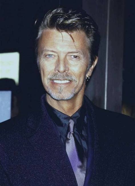 Pin By De Falla On Bowie David Bowie Tribute David Bowie Bowie