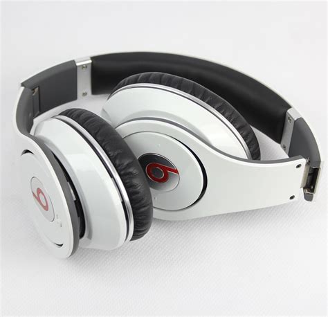 Beats By Dr Dre Beats Studio Wired Over Ear Noise Cancellation