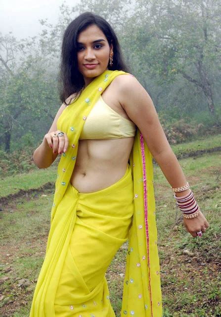 South Indian Actress Wallpapers In Hd Suhani Desi Mallu Atcress Hot Photo Shoot