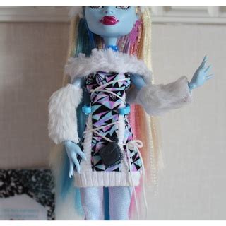 Boneca Monster High Abbey Bominable Ler Shopee Brasil