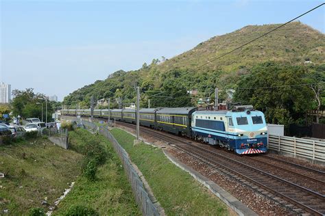 2018 01 25 Fan Ling Hong Kong Cr Ss8 0156 With Train Z8 Flickr