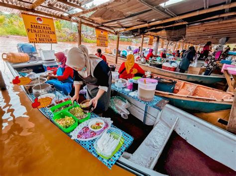 Pasar yang dinamakan pasar terapung atau pasar apung ini hanya terdapat di daerah kalimantan selatan. Floating Market Made In Kelantan. Pulau Suri Pasar ...
