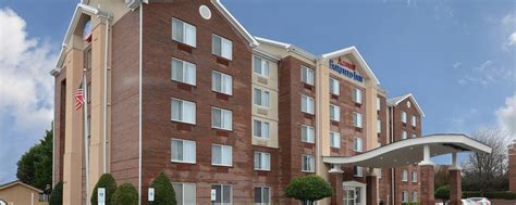Fairfield By Marriott Greensboro Airport Hotel Near Gso Hpu Gac Uncg Ncaandt