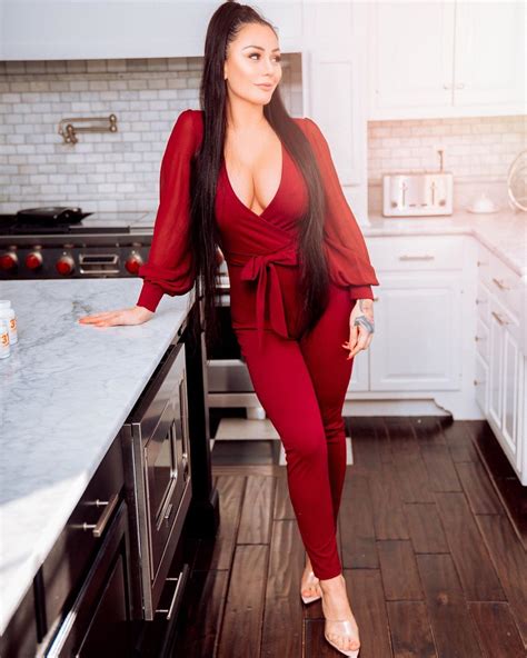 Jersey Shore Star Jwoww Stuns With Her Quarantine Fitness Check Out The Incredible Photos