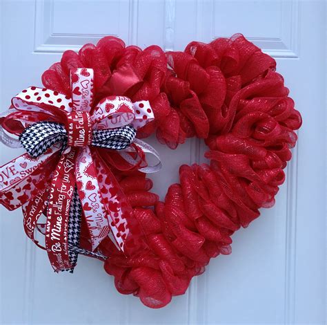 Heart Wreath Tutorial Tutorial For Wreath How To Make A Etsy Diy