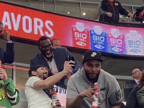 Joseph S. Pete on Twitter: "Mayor-elect Brandon Johnson greeting fans