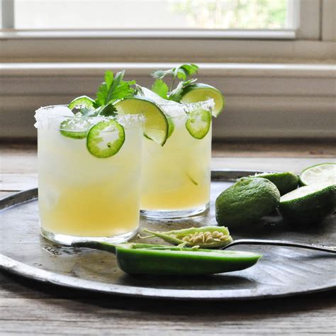 You probably have one or two extra limes lying around after making all that lovely fresh juice. How to Make the BEST Skinny Jalapeno Margaritas | Fed & Fit