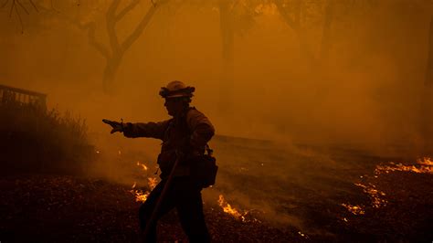 California Fire Updates Kincade Fire Swells To Nearly 85 Square Miles