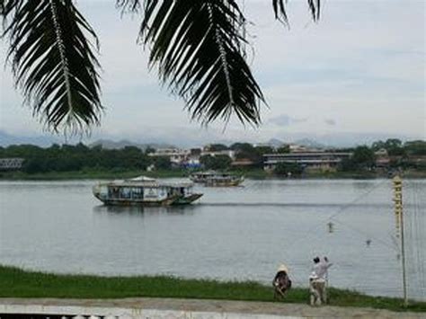 クのここカラダ | 海外求人・海外転職はrgf | 家具インテリアのタブルーム | ゴルフ場予約じゃらん. 『ベトナムボランティア旅行・添乗員残酷物語』フエ(ベトナム ...