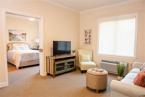 How to Prepare for the Big Move: Downsizing in Phases to Reduce Stress