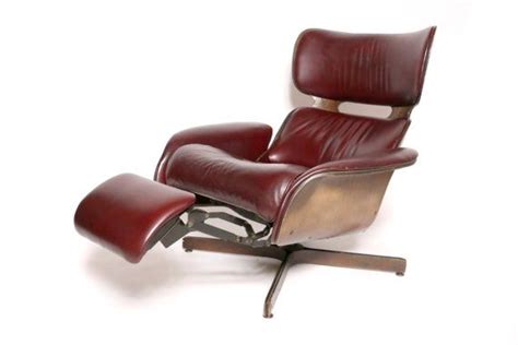 Plycraft Mr Chair Leather Recliner With Built In Footrest Mid