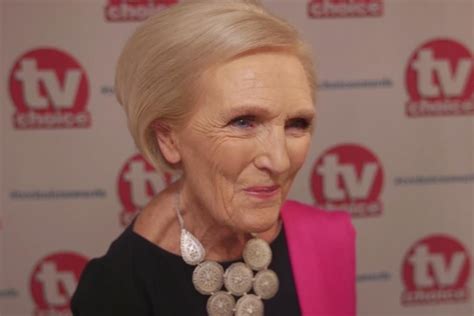 Great British Bake Off Mary Berry Finally Reveals Her Thoughts On The New Series The Independent