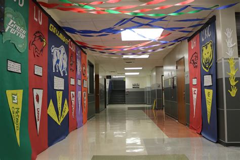 Student Organizations Decorate Hallways For Homecoming Westwood Horizon