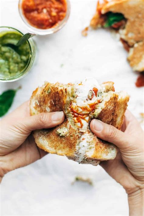 Loaded Caprese Grilled Cheese Pinch Of Yum Bloglovin