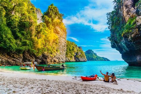 Experience The Beauty Of Thailand Best Tourist Destinations