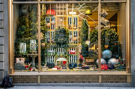 Where To See Christmas Window Displays At Stores In Nyc