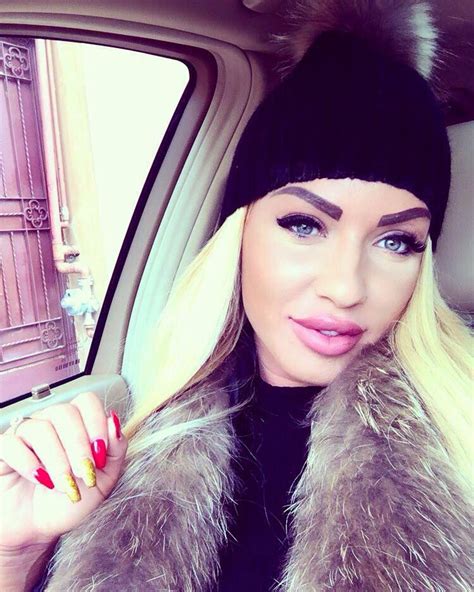 Loredana Chivu Instagr Bimbo Barbie Selfie Human Stunning Makeup Fur Fashion