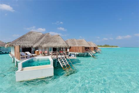 Above And Below The Beautiful Resort Kanuhura In Maldives Crown Tours