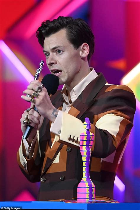Brit Awards 2021 Harry Styles Carries Brown Leather Gucci Handbag On