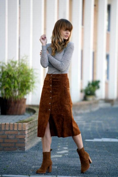 15 hermosas ideas para usar una sexi falda hecha de pana