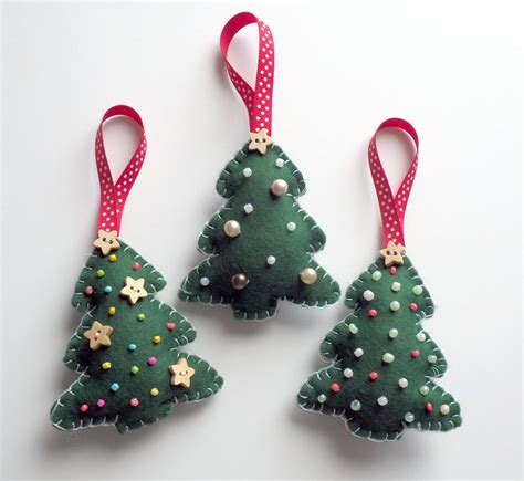 Diy Felt Christmas Tree Ornaments English Rose From Manchesters Blog