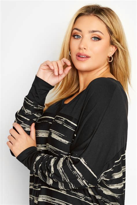 Plus Size Black Stripe Long Sleeve Top Yours Clothing