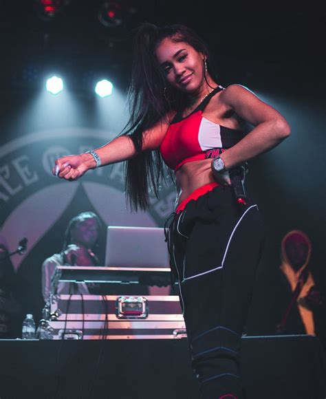 Danileigh no caller id (зарубежный рэп 2019). Saweetie | Icy girl, Women, Instagram