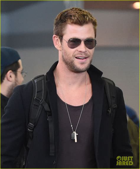 chris hemsworth explains why he cut his hair off photo 3279140 chris hemsworth pictures