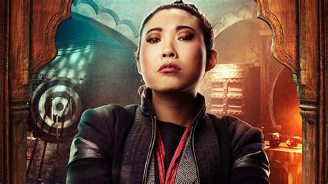 Awkwafina sigue pensando que formar parte de 'Jumanji: Siguiente nivel