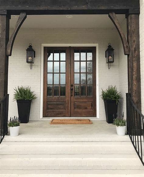 70 Beautiful Farmhouse Front Door Design Ideas And Decor 1 In 2020