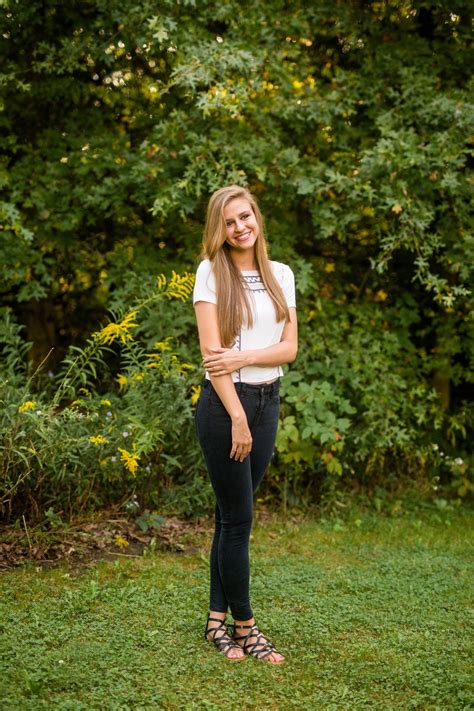 Sarah S Succop Nature Park Senior Photos — Jenna Hidinger Photography