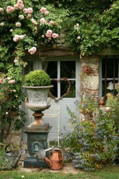 Maybe you would like to learn more about one of these? 40 Beispiele für Shabby Chic Garten mit Vintage-Flair