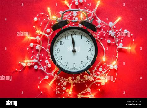 Midnight Clock High Resolution Stock Photography And Images Alamy