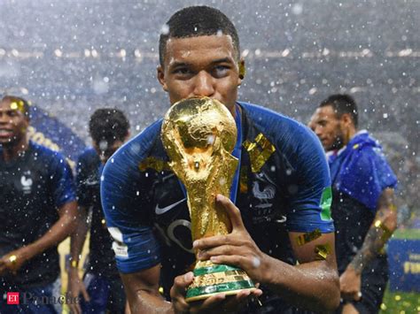Kylian Mbappe Age Brother Transfer Liverpool Real Madrid World Cup Girlfriend Net Worth