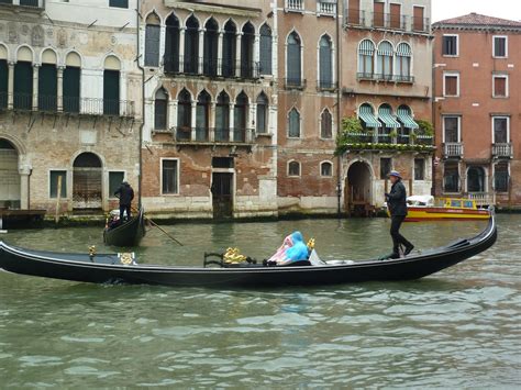 I M Trying Honestly A Trip Down The Grand Canal