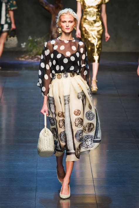 Fashion Show Dolce And Gabbana Springsummer 2014