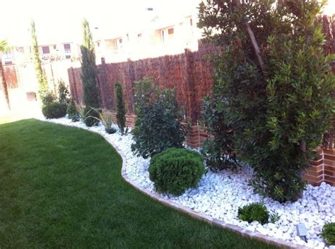 Decoracion de jardines con piedras y plantas. PIEDRA DECORATIVA PARA JARDÍN (BLANCA) | Barro y Cantera CASAS