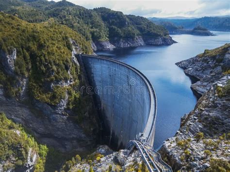 Diga Hydroelectic Di Strathgordon In Tasmania Ad Ovest Del Sud Immagine