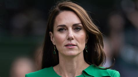 Kate Middleton Seems To Be Phasing Out Former Go To Hairstyle Woman