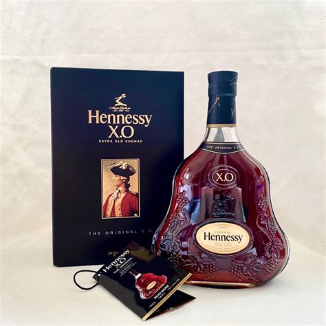 Hennessy X.O Extra Old Cognac 70cl, 嘢食 & 嘢飲, 酒精類飲品 - Carousell