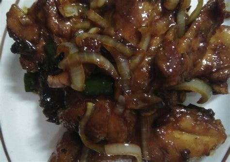 Ayam tergolong tipe makanan yang dapat dimasak dengan beberapa cara, salah satunya yaitu dibangun ayam kecap pedas manis. Ayam Kecap Cabe Ijo Bawang Bombay - Blog Spots