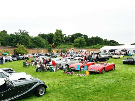 Classics In The Walled Garden Luton Watford And District Classic