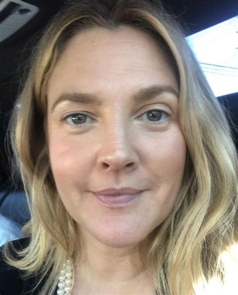 Shop Every Beauty Product Drew Barrymore Swears By People Photoshop