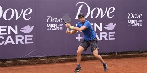 In singolare ha conquistato tre titoli su quattro finali disputate, tra cui spicca l'edizione 2021 dell'atp 500 di washington. Tenis: Nicolás Jarry vuelve a meterse al ránking ATP tras ...