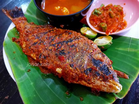 Coba resep ayam taliwang, yuk. Ayam Bakar Taliwang Pelita. Authentic Lombok Food in Batam ...