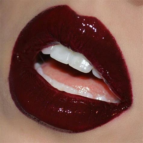 Pin By Phyllis Boron On Makeup Lipstick Makeup Inspiration Aesthetic Makeup