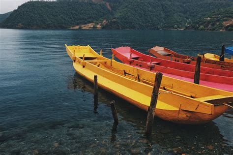 1280x1024 wallpaper | two yellow and red canoe | Peakpx
