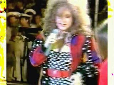 Качество 128 кбит/с, размер 3.5 мб. Alla Pugacheva / Алла Пугачёва - Надо же Звёздный Прибой ...