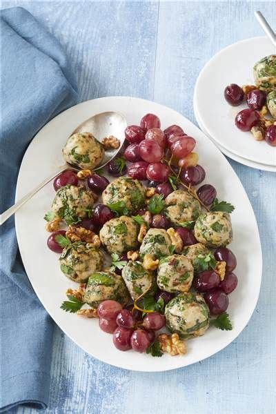 Joy Bauers Chicken Meatballs With Roasted Grapes Grape
